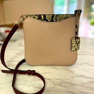Kate spade crossbody bag